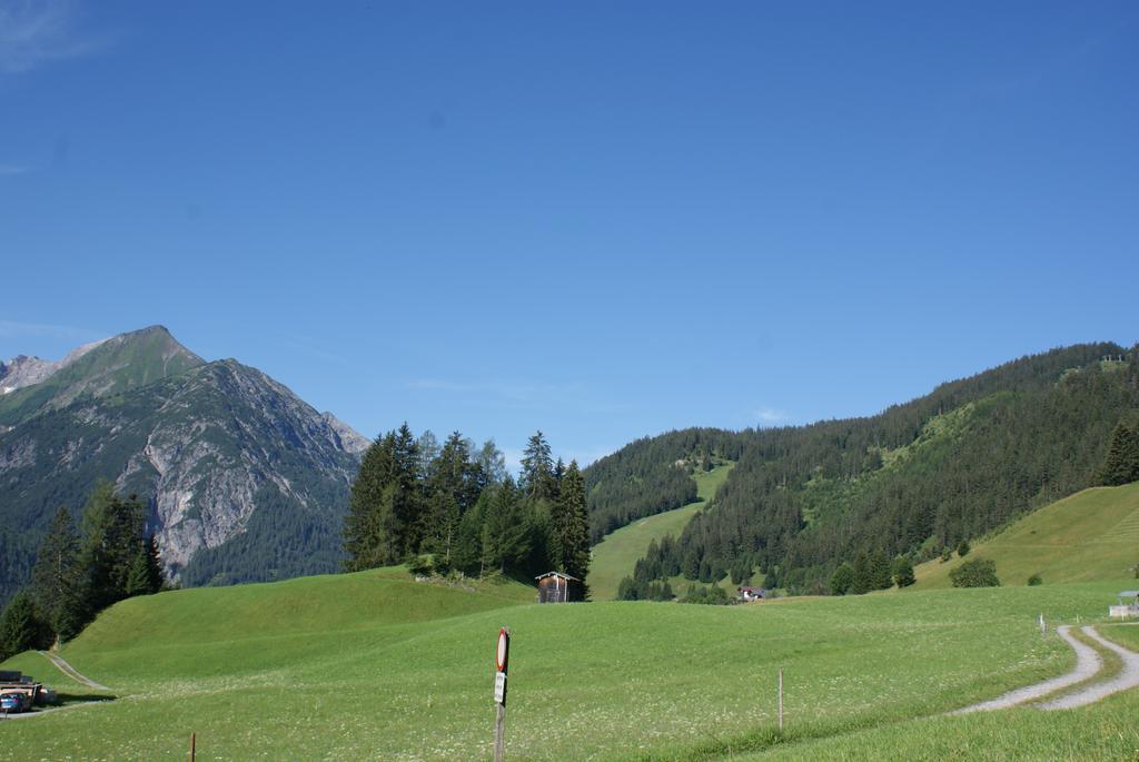 Haus Bergfrieden Hotel Bach  Esterno foto
