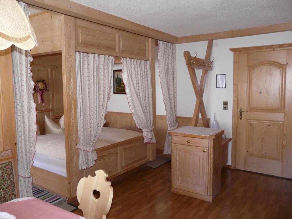 Haus Bergfrieden Hotel Bach  Esterno foto